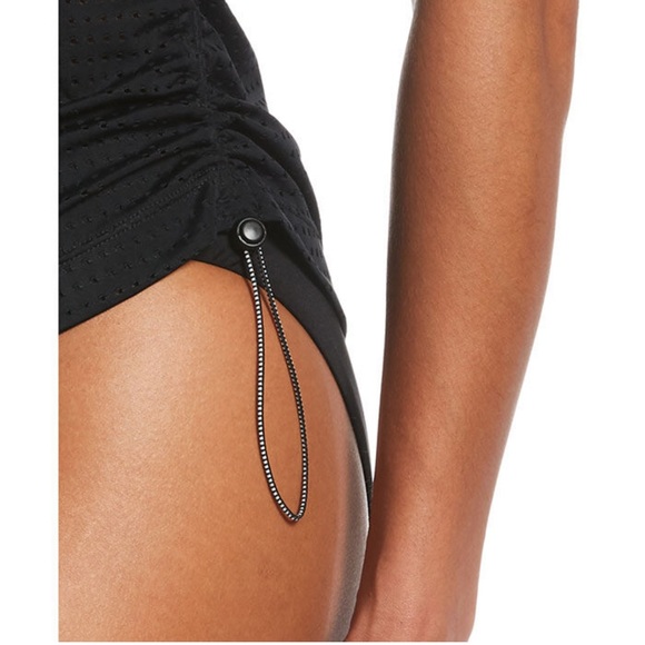 nike Essential Layered Tankini Top - Picture 3 of 5